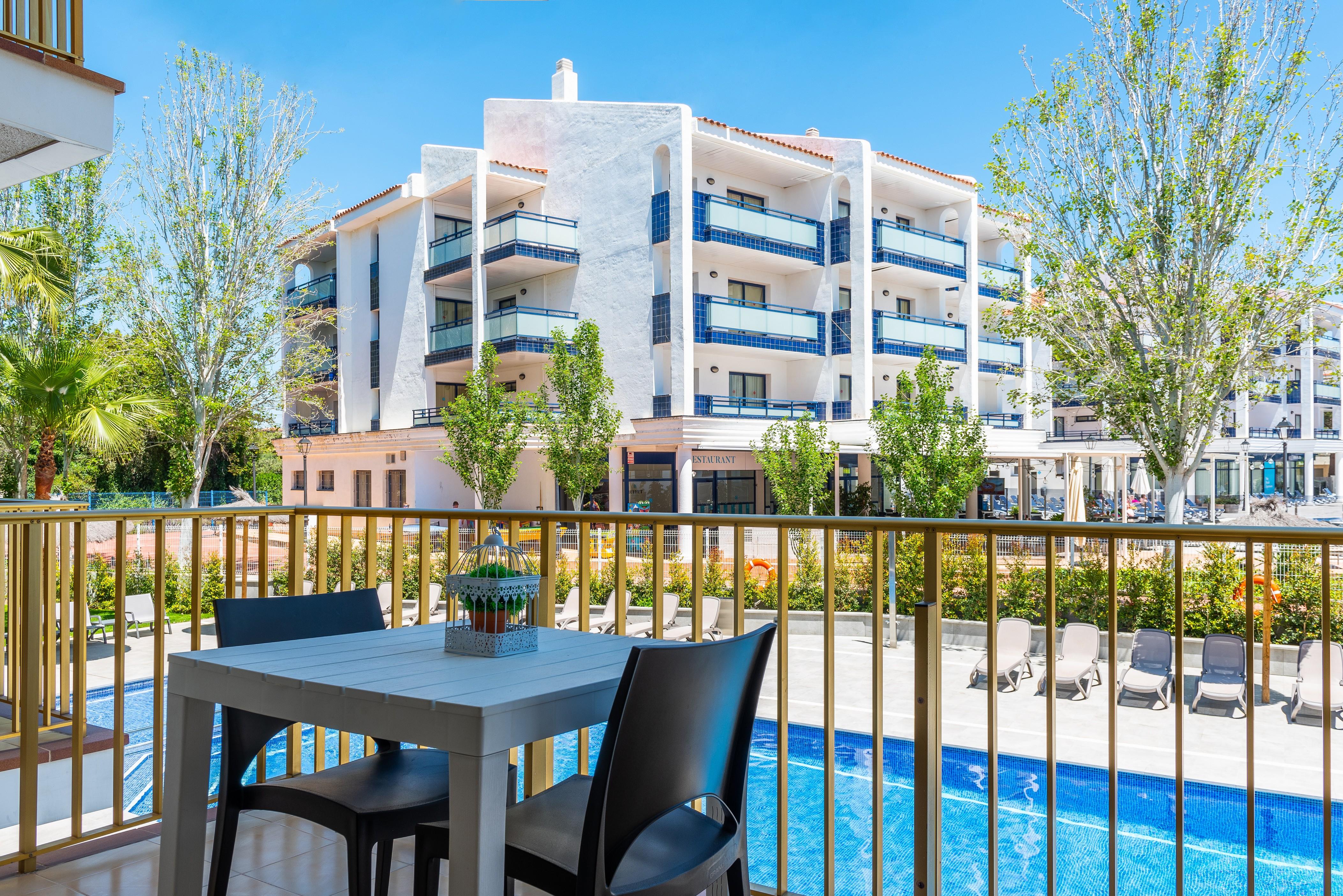 Rentalmar Pins Marina Cambrils Exterior foto